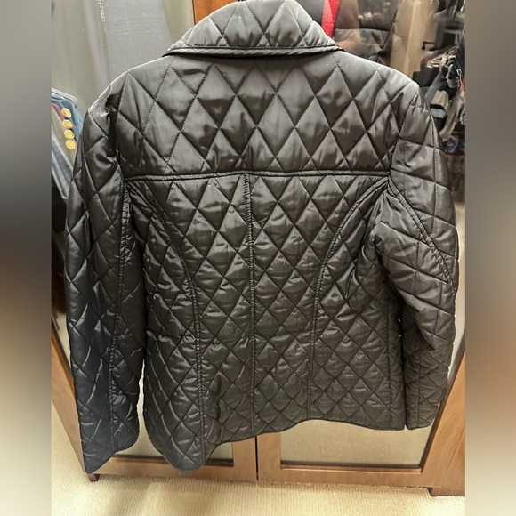 Michael Kors Quilted Ladies Jacket. Size M - Picture 2 of 6